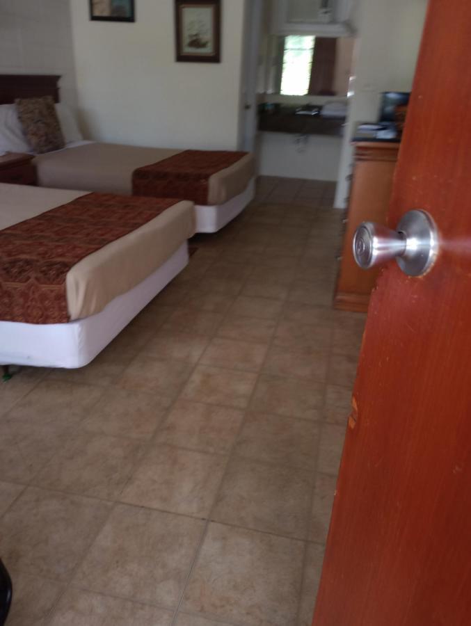 Country Inn Llc Townsend Екстериор снимка